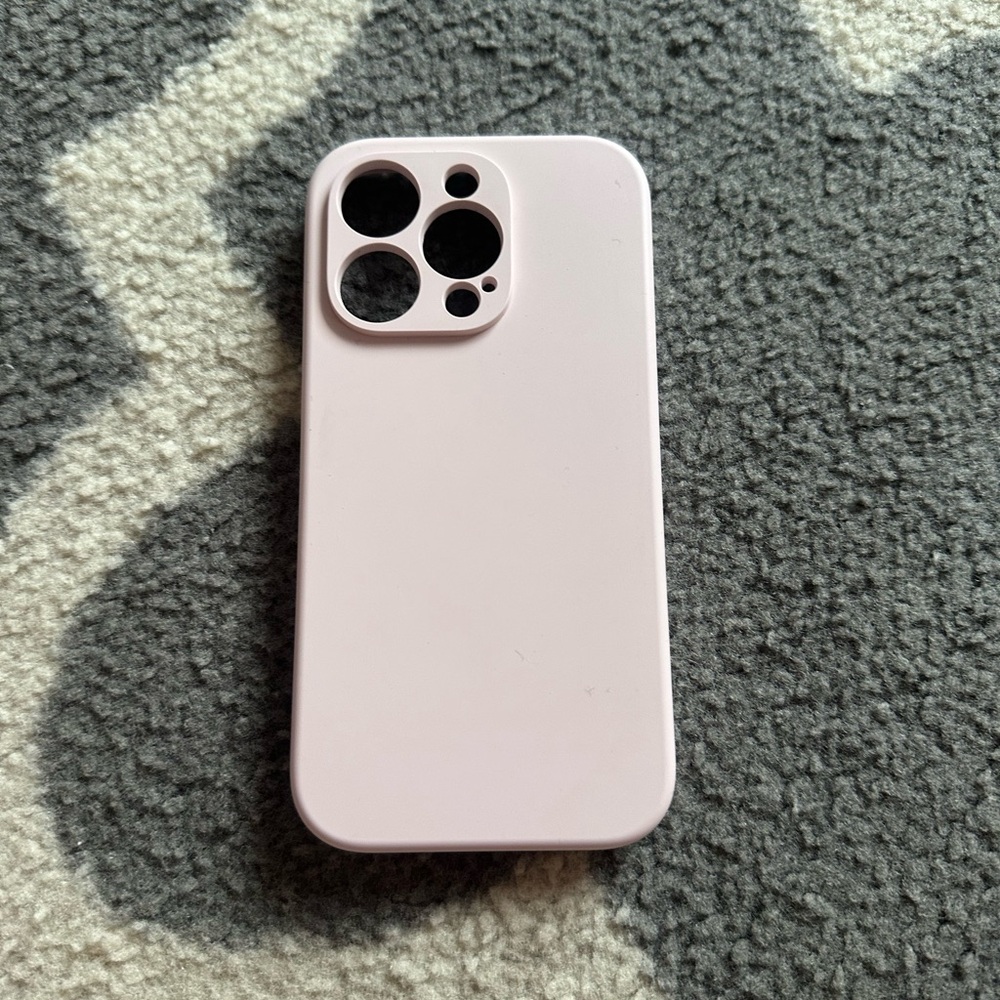 iPhone 14 Pro Amazon silicone case
